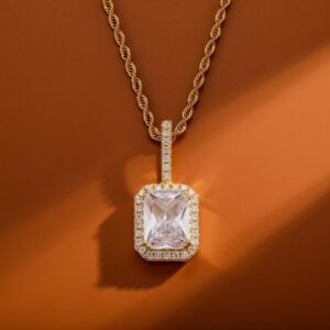 PENDENTIF SQUARED ICE AVEC CHAÎNE