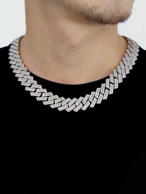 bijoux hip hop, bijoux rap, iced out, bling bling, collier rap, chaine hip hop, pendentif rap, bague hip hop, bracelet hip hop, grillz dents, montre bling, style urbain, streetwear luxe, bijou personnalise, bijou sur mesure, collier personnalise, pendentif personnalise, prenom personnalise, plaque personnalisee, medaille personnalisee, chaine sur mesure, pendentif prenom, bijou grave, gravure personnalisee, logo personnalise, piece unique, acheter bijou hip hop, bijou hip hop homme, bijou hip hop femme, cadeau personnalise, bijou luxe urbain, bijou rap france, bijou personnalise france, bijou de rappeur, bijou de rappeur americain, bijou en diamant, bijoux en or, bijoux en argent, bijoux en moissanite, bijou en or 18k, bijou en or 14k, bijou en argent 925, collier en diamant, chaine en or, pendentif en moissanite, bague en diamant, bracelet en or, bijoux luxe diamant