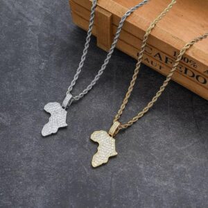 PENDENTIF AFRICA MOTHERLAND AVEC CHAÎNE