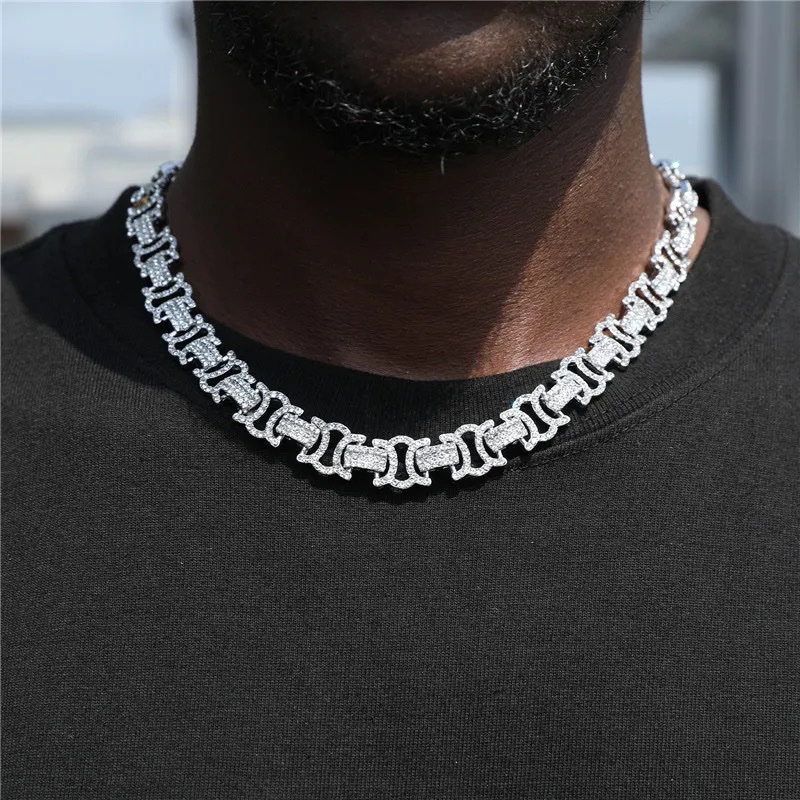 COLLIER LINKED ICE CHAIN
