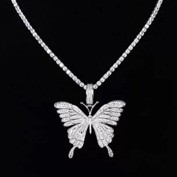 Bijou pendentif papillon butterfly fille ice diamant