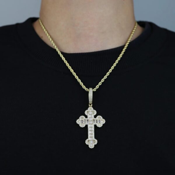 bijou pendentif en croix arrow christ jesus ice chaine hip hop