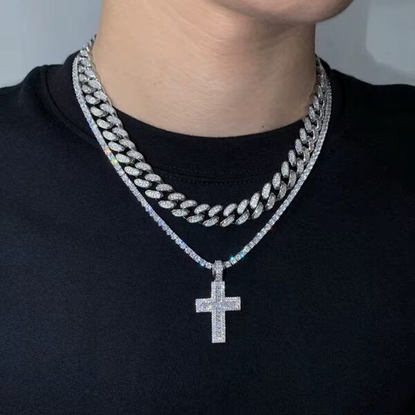 PENDENTIF CROIX DE JESUS ICE AVEC CHAÎNE – Image 3