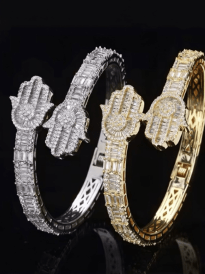 bijoux hip hop, bijoux rap, iced out, bling bling, collier rap, chaine hip hop, pendentif rap, bague hip hop, bracelet hip hop, grillz dents, montre bling, style urbain, streetwear luxe, bijou personnalise, bijou sur mesure, collier personnalise, pendentif personnalise, prenom personnalise, plaque personnalisee, medaille personnalisee, chaine sur mesure, pendentif prenom, bijou grave, gravure personnalisee, logo personnalise, piece unique, acheter bijou hip hop, bijou hip hop homme, bijou hip hop femme, cadeau personnalise, bijou luxe urbain, bijou rap france, bijou personnalise france, bijou de rappeur, bijou de rappeur americain, bijou en diamant, bijoux en or, bijoux en argent, bijoux en moissanite, bijou en or 18k, bijou en or 14k, bijou en argent 925, collier en diamant, chaine en or, pendentif en moissanite, bague en diamant, bracelet en or, bijoux luxe diamant