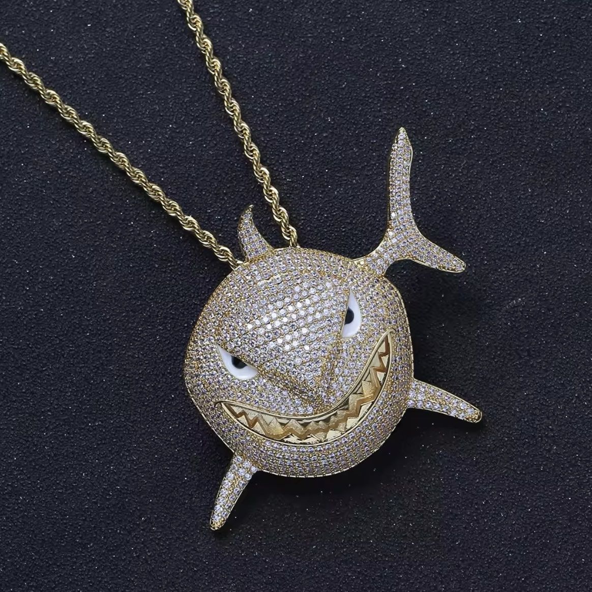 PENDENTIF REQUIN HIP-HOP SHARK ICE + CHAÎNE – Image 2